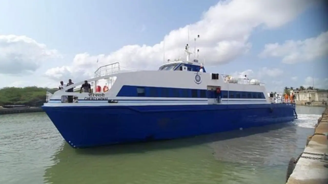 111 കിലോ മീറ്റർ മൂന്നുമണിക്കൂറിൽ; തമിഴ്നാട് ശ്രീലങ്ക ഫെറി സര്വീസിന് തുടക്കം, ടിക്കറ്റ് നിരക്കുകൾ ഇങ്ങനെ 111 കിലോ മീറ്റർ മൂന്നുമണിക്കൂറിൽ; തമിഴ്നാട് ശ്രീലങ്ക ഫെറി സര്വീസിന് തുടക്കം, ടിക്കറ്റ് നിരക്കുകൾ ഇങ്ങനെ