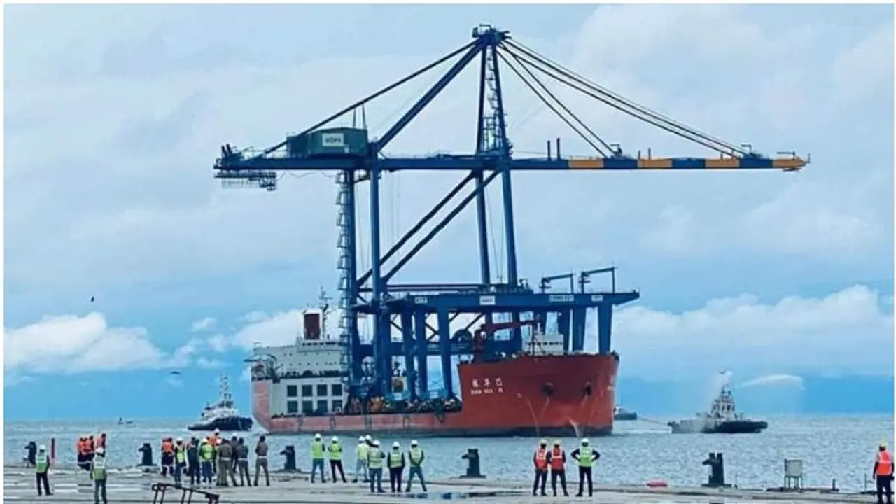 4 days since arrival at Vizhinjam port, Chinese ship crew yet to get immigration nod