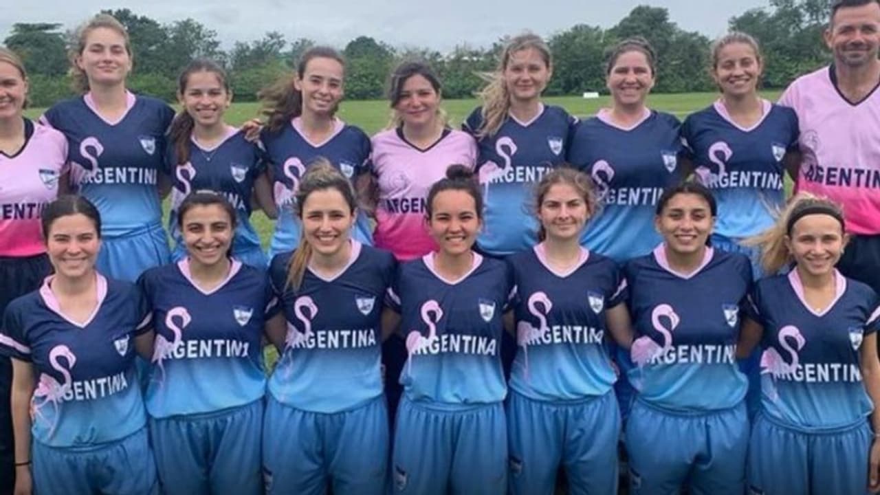 ഒരോവറില് 57 റണ്സ്, 64 നോബോളുകള്! ടി20 ക്രിക്കറ്റില് ലോക റെക്കോര്ഡ് ജയം സ്വന്തമാക്കി അര്ജന്റീന ഒരോവറില് 57 റണ്സ്, 64 നോബോളുകള്! ടി20 ക്രിക്കറ്റില് ലോക റെക്കോര്ഡ് ജയം സ്വന്തമാക്കി അര്ജന്റീന