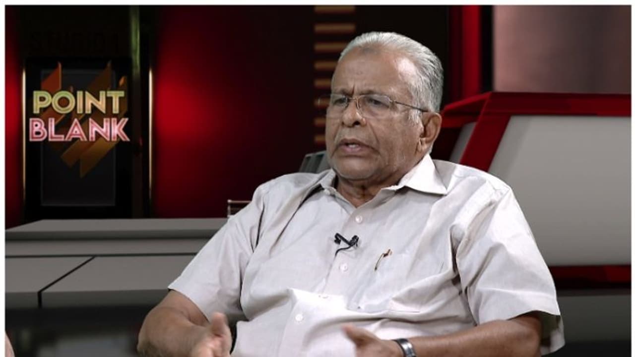 സമസ്ത ലീഗ് തർക്കം പരിഹരിക്കാൻ ചർച്ച വേണം; മനസ് തുറന്ന് സംസാരിക്കാൻ ലീഗ് തയ്യാർ: ഇ ടി മുഹമ്മദ് ബഷീർ സമസ്ത ലീഗ് തർക്കം പരിഹരിക്കാൻ ചർച്ച വേണം; മനസ് തുറന്ന് സംസാരിക്കാൻ ലീഗ് തയ്യാർ: ഇ ടി മുഹമ്മദ് ബഷീർ