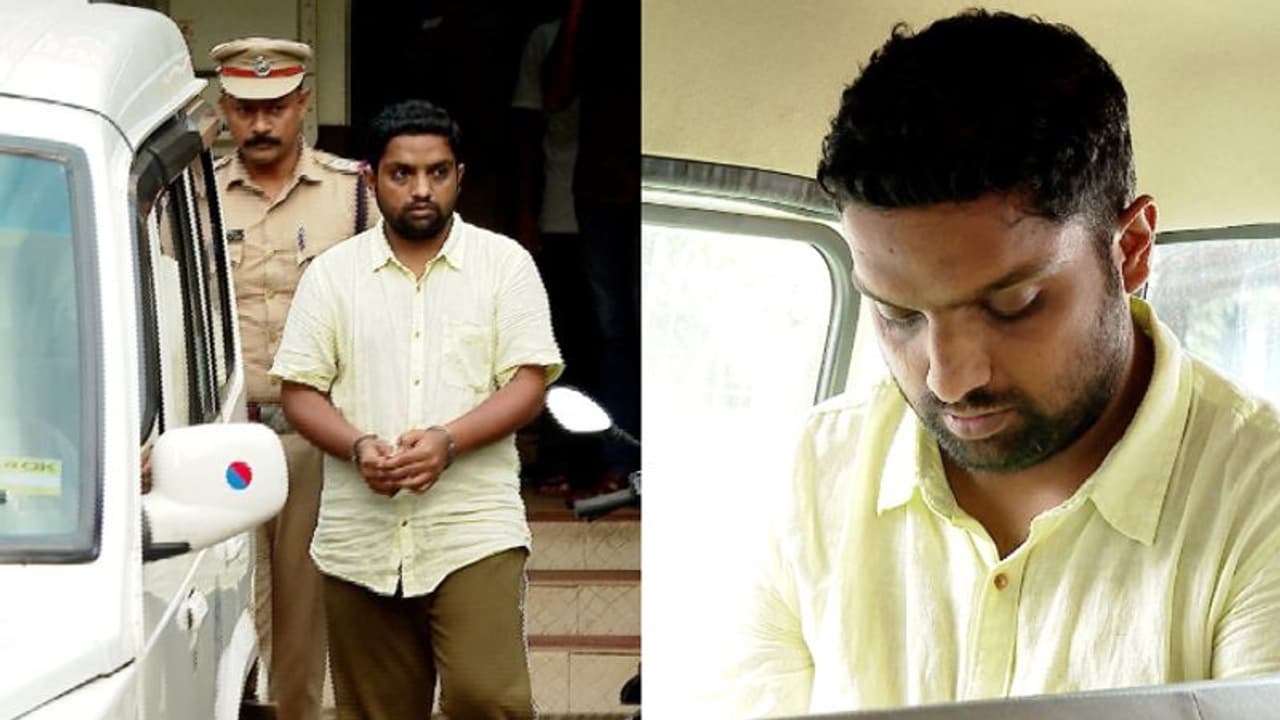 എടിഎം കാർഡും മൊബൈലും മോഷ്ടിച്ചു, 1.5 ലക്ഷം തട്ടി, പിടിവീഴാതിരിക്കാൻ കോൾ ഡൈവേർട്ടും, എന്നിട്ടും കുടുങ്ങി... എടിഎം കാർഡും മൊബൈലും മോഷ്ടിച്ചു, 1.5 ലക്ഷം തട്ടി, പിടിവീഴാതിരിക്കാൻ കോൾ ഡൈവേർട്ടും, എന്നിട്ടും കുടുങ്ങി...