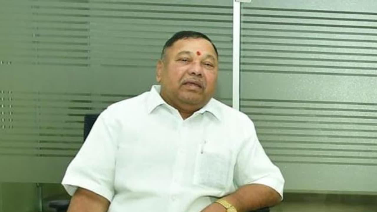 మరో ఇద్దరు అభ్యర్థులను ప్రకటించిన బీఆర్ఎస్