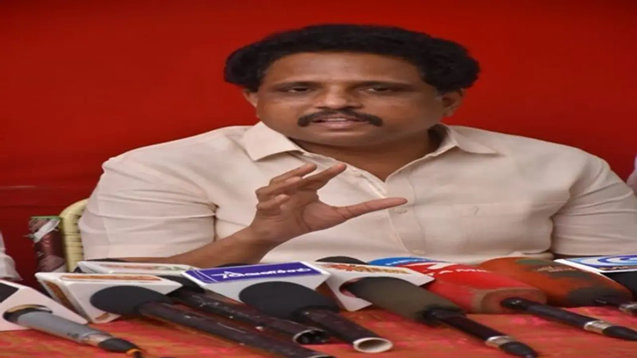 மதுரை அதிமுக வேட்பாளர் மீது சட்ட நடவடிக்கை எடுக்கப்படும் சு.வெங்கடேசன் எம்.பி. எச்சரிக்கை!