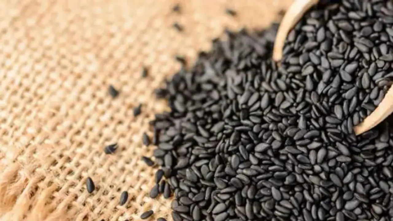 പതിവായി കറുത്ത എള്ള് ഡയറ്റില് ഉള്പ്പെടുത്തൂ; അറിയാം ഗുണങ്ങള്... പതിവായി കറുത്ത എള്ള് ഡയറ്റില് ഉള്പ്പെടുത്തൂ; അറിയാം ഗുണങ്ങള്...