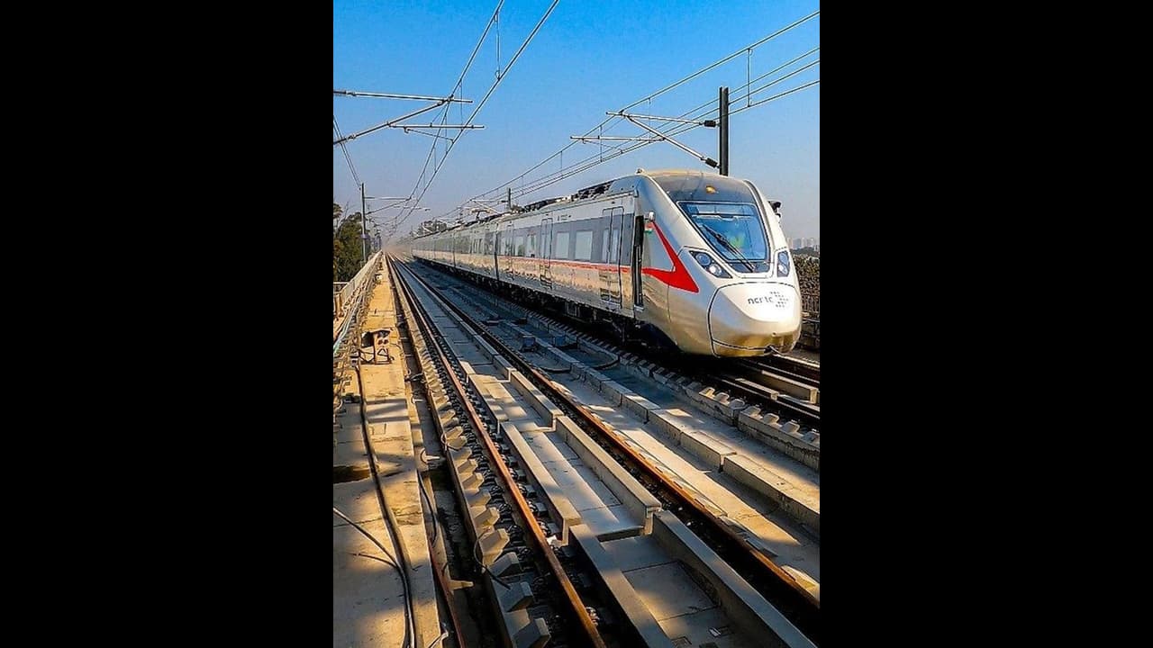 దేశంలో పరుగులు పెట్టనున్న ఫస్ట్ ర్యాపిడ్ రైలు.. ఎప్పుడు ? ఎక్కడ నుంచి ? 