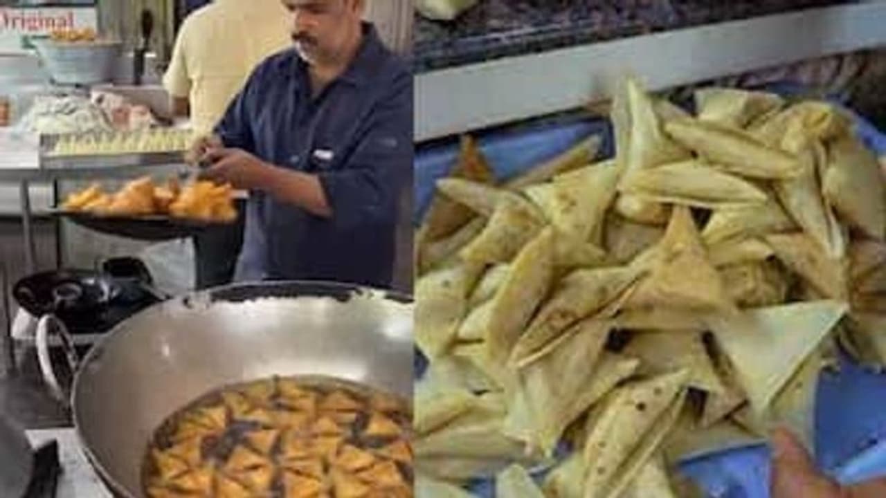 गज़ब   इस दुकान में बनता है एक दिन में दस हज़ार समोसा 