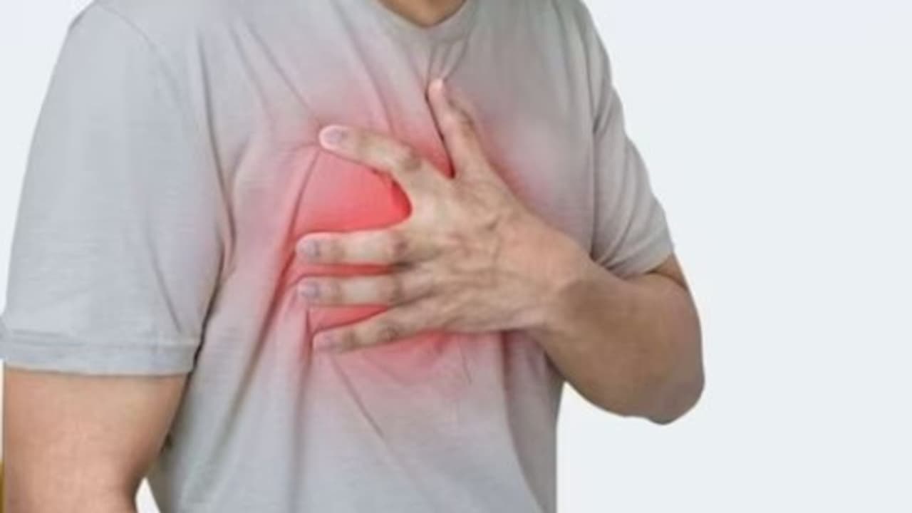 ಹೃದಯಾಘಾತದ ಬಳಿಕ ಗಂಟೆಗೂ ಹೆಚ್ಚು ಕಾಲ ನಿಂತಿದ್ದ ಹೃದಯ ಬಡಿತ: ಆದರೂ ವ್ಯಕ್ತಿ ಬದುಕುಳಿದಿದ್ದು ಹೀಗೆ.. ಹೃದಯಾಘಾತದ ಬಳಿಕ ಗಂಟೆಗೂ ಹೆಚ್ಚು ಕಾಲ ನಿಂತಿದ್ದ ಹೃದಯ ಬಡಿತ: ಆದರೂ ವ್ಯಕ್ತಿ ಬದುಕುಳಿದಿದ್ದು ಹೀಗೆ..