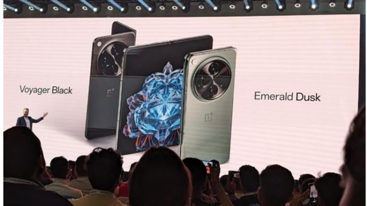 ആദ്യ ഫോള്‍ഡബ്ള്‍ ഫോണ്‍ ഇന്ത്യയില്‍ പുറത്തിറക്കി വണ്‍ പ്ലസ്; വിലയും വിശദ വിവരങ്ങളും