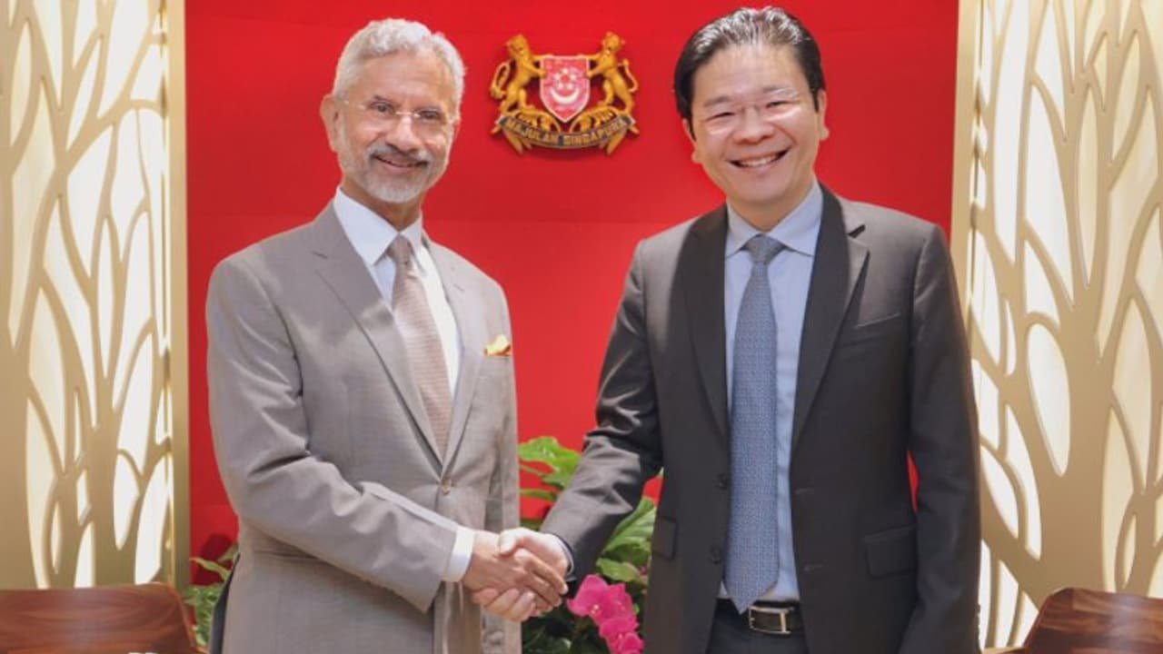 சிங்கப்பூரில் இரண்டாம் நாள்.. முக்கிய அமைச்சர்களை சந்தித்த இந்திய அமைச்சர் ஜெய்சங்கர் முழு விவரம்!