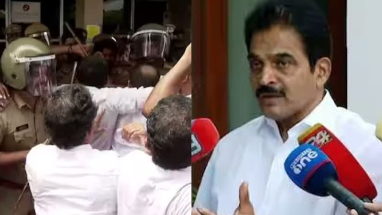 പാലിയേക്കര ടോൾ പ്ലാസ സമരം; സംസ്ഥാനം പൊലീസ് രാജിലേക്ക് നീങ്ങിയിരിക്കുകയാണെന്ന് കെ സി വേണുഗോപാല് പാലിയേക്കര ടോൾ പ്ലാസ സമരം; സംസ്ഥാനം പൊലീസ് രാജിലേക്ക് നീങ്ങിയിരിക്കുകയാണെന്ന് കെ സി വേണുഗോപാല്