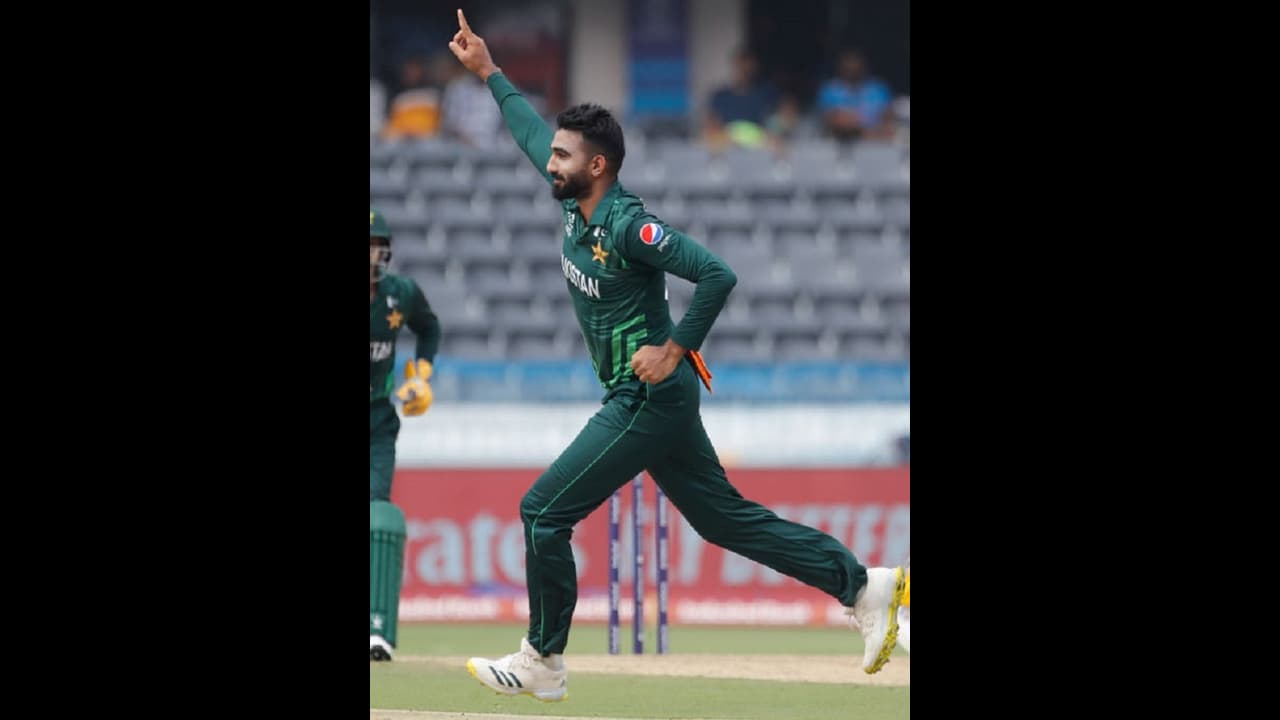 ആ നിയോഗം ഉസാമ മിറിന് ലഭിച്ചു! ഏകദിന ലോകകപ്പ് ചരിത്രത്തിലെ ആദ്യ കണ്ക്കഷന് സബ്സ്റ്റിറ്റിയൂട്ട് പാക് താരം ആ നിയോഗം ഉസാമ മിറിന് ലഭിച്ചു! ഏകദിന ലോകകപ്പ് ചരിത്രത്തിലെ ആദ്യ കണ്ക്കഷന് സബ്സ്റ്റിറ്റിയൂട്ട് പാക് താരം