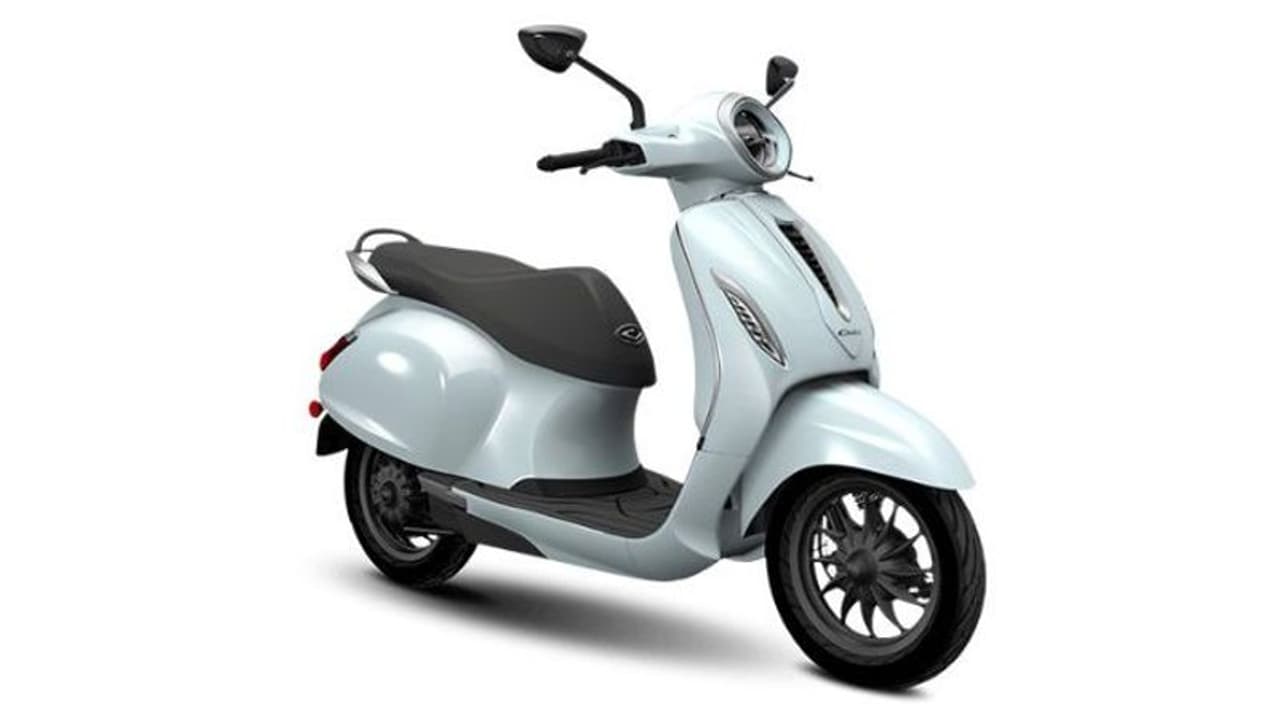 അത്ഭുതങ്ങളുമായി ബജാജ്! ഇപ്പോൾ ചേതക്കിന് വമ്പൻ മൈലേജ്, കൂടാതെ കിടിലൻ ഫീച്ചറുകളും!