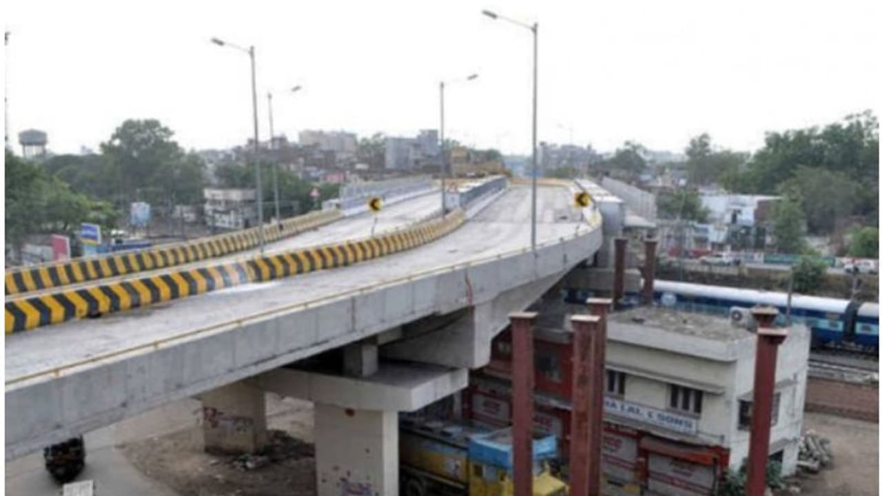 Kerala: Open gym under Guruvayur railway bridge to open next month Kerala: Open gym under Guruvayur railway bridge to open next month