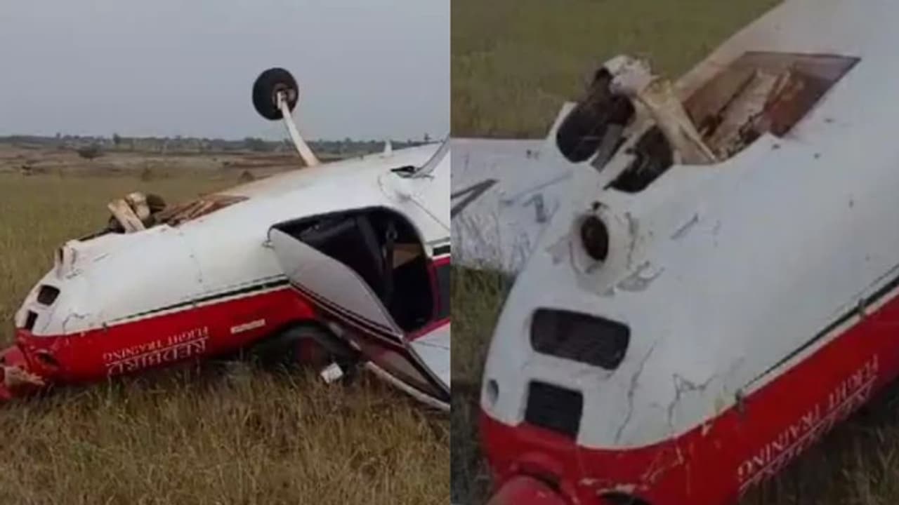 പുനെയില് പരിശീലന വിമാനം തകര്ന്നു വീണു; നാല് ദിവസത്തിനിടെ രണ്ടാമത്തെ സംഭവം പുനെയില് പരിശീലന വിമാനം തകര്ന്നു വീണു; നാല് ദിവസത്തിനിടെ രണ്ടാമത്തെ സംഭവം