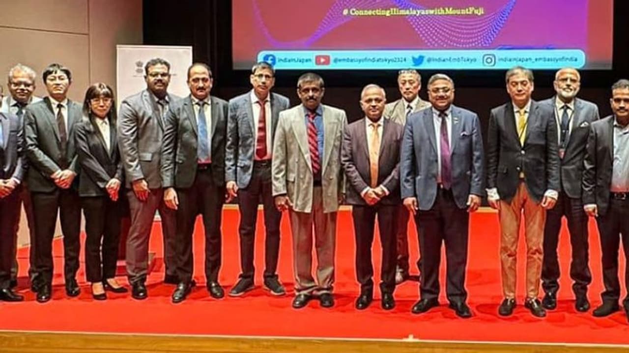 ജപ്പാനില് ഗവേഷണവും പ്രൊജക്റ്റുകളും ചെയ്യാന് അവസരം; ധാരണാപത്രത്തില് ഒപ്പിട്ട് കോഴിക്കോട് എന്ഐടി ജപ്പാനില് ഗവേഷണവും പ്രൊജക്റ്റുകളും ചെയ്യാന് അവസരം; ധാരണാപത്രത്തില് ഒപ്പിട്ട് കോഴിക്കോട് എന്ഐടി