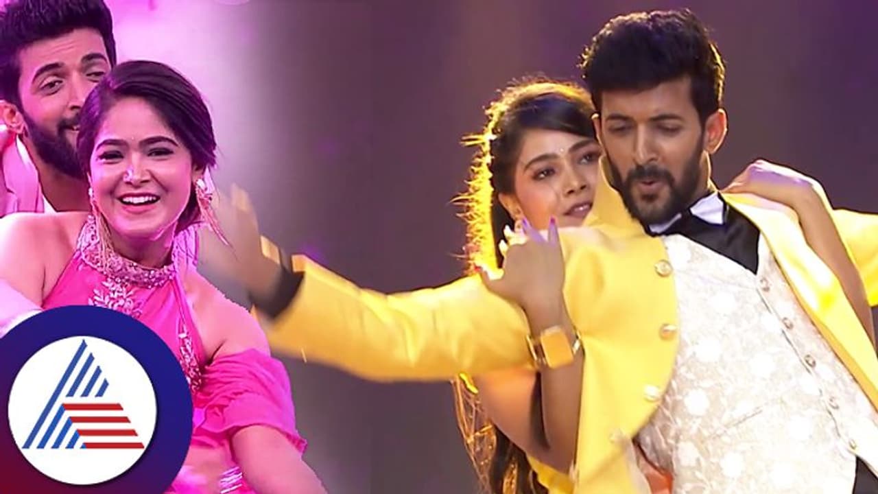 ನಿಜ ಜೀವನದ ನೋವನ್ನೂ ಬಚ್ಚಿಟ್ಟು ನಗುವ ತ್ಯಾಗಮಯಿ 'ಪಾರು'ಗೆ ಹುಟ್ಟುಹಬ್ಬದ ಸಂಭ್ರಮ ಹಾರ್ಟ್ ಟಚಿಂಗ್ ವಿಡಿಯೋ ನಿಜ ಜೀವನದ ನೋವನ್ನೂ ಬಚ್ಚಿಟ್ಟು ನಗುವ ತ್ಯಾಗಮಯಿ 'ಪಾರು'ಗೆ ಹುಟ್ಟುಹಬ್ಬದ ಸಂಭ್ರಮ ಹಾರ್ಟ್ ಟಚಿಂಗ್ ವಿಡಿಯೋ