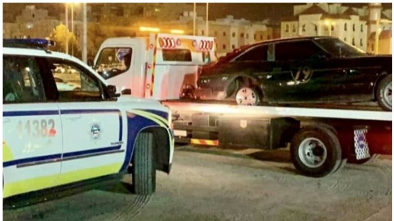 'പഴുതടച്ച പരിശോധന'; നൂറിലേറെ വാഹനങ്ങള് പിടിച്ചെടുത്തു, ഒരാഴ്ചക്കിടെ 23,000 ട്രാഫിക് നിയമലംഘനങ്ങള് 'പഴുതടച്ച പരിശോധന'; നൂറിലേറെ വാഹനങ്ങള് പിടിച്ചെടുത്തു, ഒരാഴ്ചക്കിടെ 23,000 ട്രാഫിക് നിയമലംഘനങ്ങള്