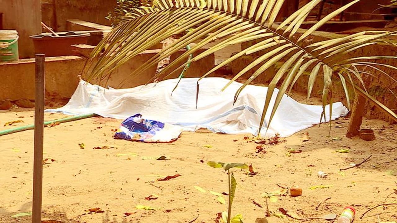 തിരൂരിൽ യുവാവ് കൊല്ലപ്പെട്ട സംഭവത്തിൽ മുഖ്യപ്രതി അറസ്റ്റിൽ തിരൂരിൽ യുവാവ് കൊല്ലപ്പെട്ട സംഭവത്തിൽ മുഖ്യപ്രതി അറസ്റ്റിൽ