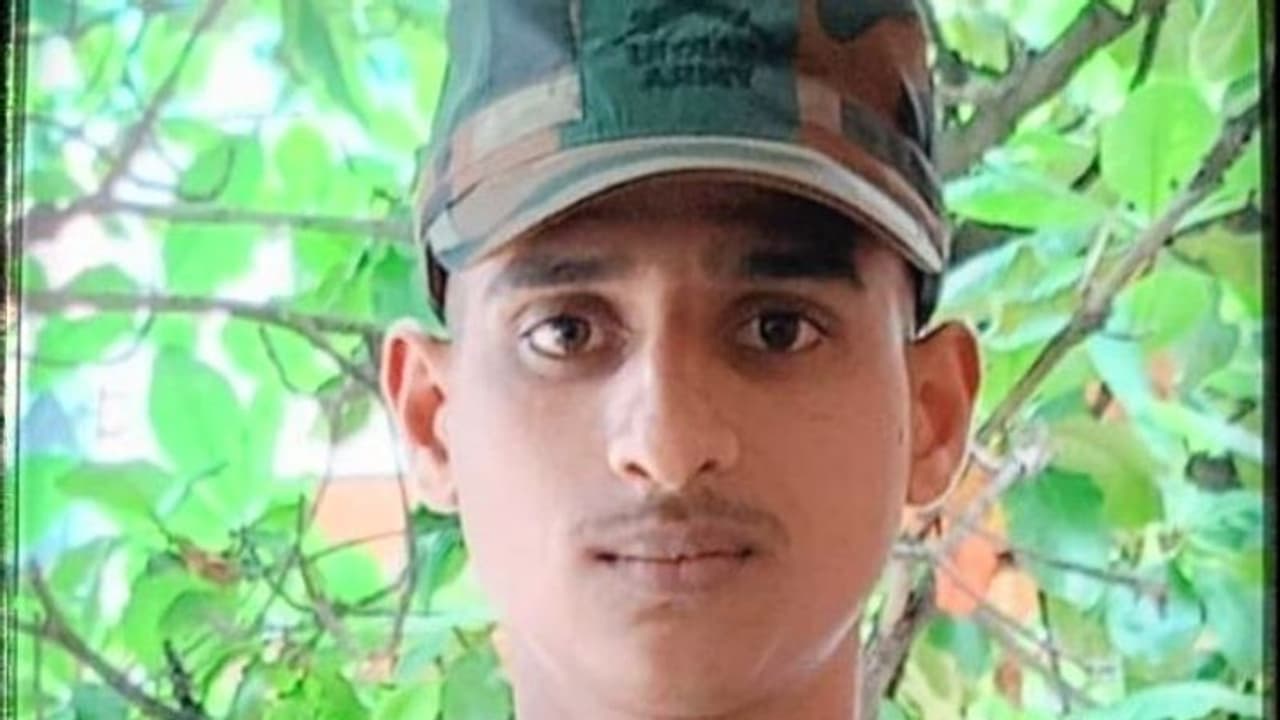 Indian Army fact checks Rahul Gandhi, says kin of Agniveer who died in Siachen will receive over Rs 1 crore Indian Army fact checks Rahul Gandhi, says kin of Agniveer who died in Siachen will receive over Rs 1 crore