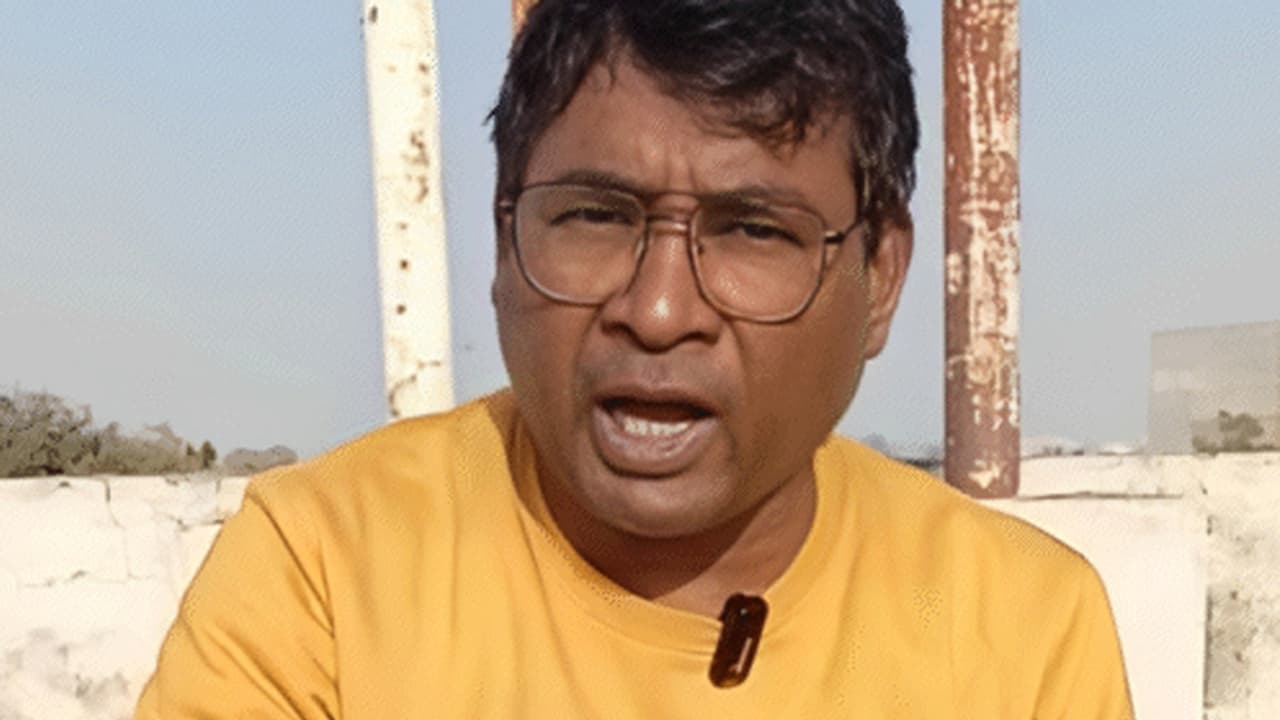 శ్రీరాముడు, కృష్ణుడిపై అలహాబాద్ యూనివర్సిటీ ప్రొఫెసర్ అభ్యంతరకర వ్యాఖ్యలు.. మండిపడ్డ హిందూ సంస్థలు శ్రీరాముడు, కృష్ణుడిపై అలహాబాద్ యూనివర్సిటీ ప్రొఫెసర్ అభ్యంతరకర వ్యాఖ్యలు.. మండిపడ్డ హిందూ సంస్థలు