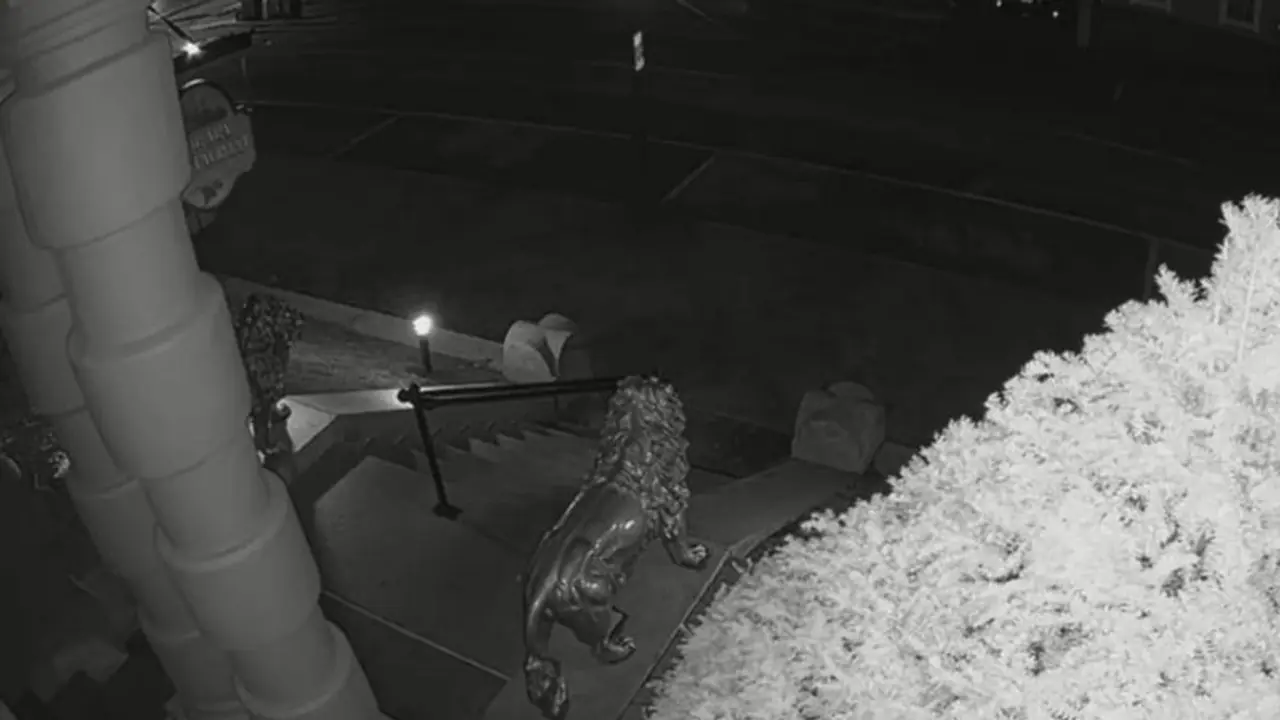 Spooky! US restaurant claims 'ghost' triggered its motion detector alarms; shares video (WATCH)