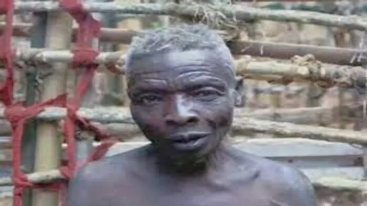 பெண்கள் மீதான பயத்தால் 55 ஆண்டுகள் தனிமையில் வாழ்ந்த வித்தியாசமான மனிதர்..!!