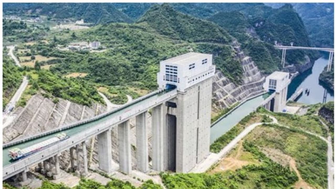 500 ടണ് ഭാരമുള്ള കപ്പലുകളെ 653 അടി ഉയരത്തിലേക്ക് ഉയര്ത്തുന്ന ലോകത്തിലെ ഏറ്റവും വലിയ കപ്പല് ലിഫ്റ്റ് ! 500 ടണ് ഭാരമുള്ള കപ്പലുകളെ 653 അടി ഉയരത്തിലേക്ക് ഉയര്ത്തുന്ന ലോകത്തിലെ ഏറ്റവും വലിയ കപ്പല് ലിഫ്റ്റ് !