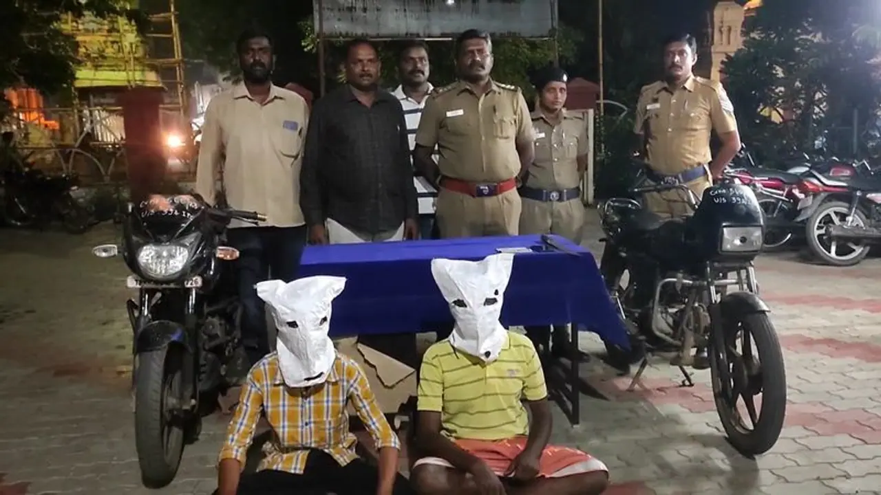 1000 ரூபாய்க்காக ஓட்டுநரை அரிவாளால் வெட்டிய கும்பல்; கும்பகோணத்தில் பரபரப்பு 1000 ரூபாய்க்காக ஓட்டுநரை அரிவாளால் வெட்டிய கும்பல்; கும்பகோணத்தில் பரபரப்பு