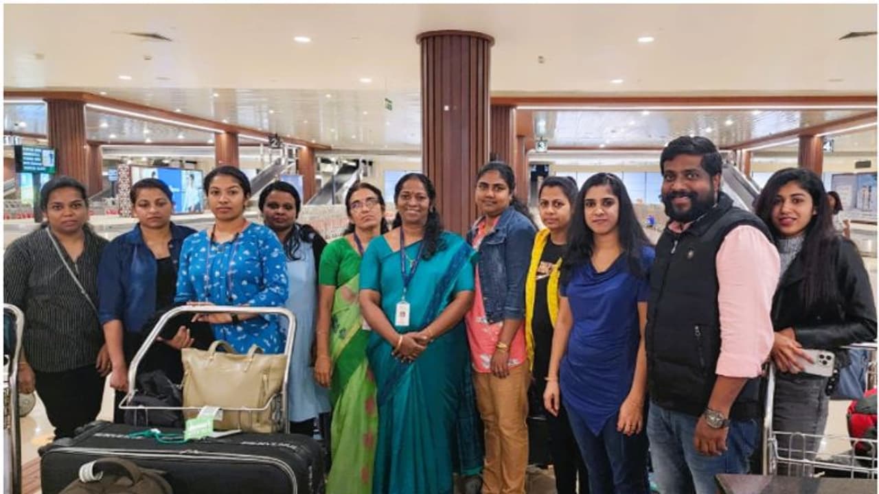 'ഓപ്പറേഷൻ അജയ് ': ഇസ്രയേലിൽ നിന്നും 16 മലയാളികള് കൂടി നോര്ക്ക വഴി നാട്ടില് തിരിച്ചെത്തി 'ഓപ്പറേഷൻ അജയ് ': ഇസ്രയേലിൽ നിന്നും 16 മലയാളികള് കൂടി നോര്ക്ക വഴി നാട്ടില് തിരിച്ചെത്തി