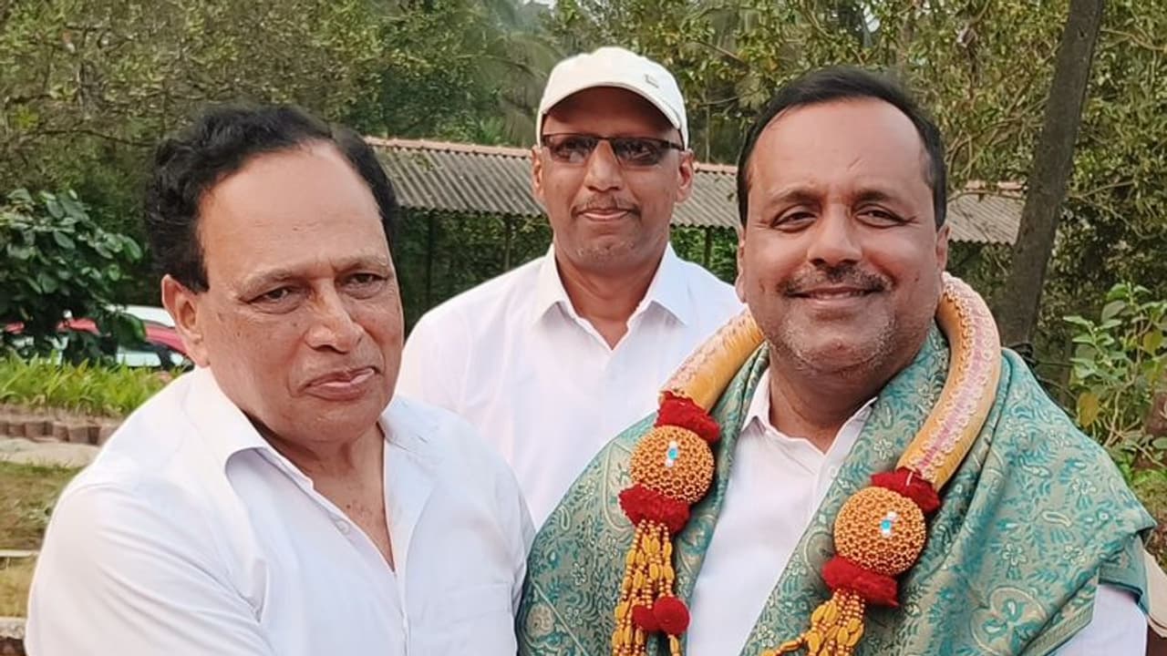 ಸಂವಿಧಾನವೇ ನಮ್ಮ ಪಕ್ಷ, ಸ್ಪೀಕರ್ ಸ್ಥಾನ ಅತ್ಯಂತ ಶ್ರೇಷ್ಠ: ಯು.ಟಿ.ಖಾದರ್ ಸಂವಿಧಾನವೇ ನಮ್ಮ ಪಕ್ಷ, ಸ್ಪೀಕರ್ ಸ್ಥಾನ ಅತ್ಯಂತ ಶ್ರೇಷ್ಠ: ಯು.ಟಿ.ಖಾದರ್