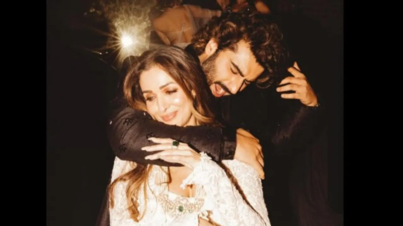 Arjun Kapoor wishes girlfriend Malaika Arora on her birthday, shuts breakup rumors Arjun Kapoor wishes girlfriend Malaika Arora on her birthday, shuts breakup rumors