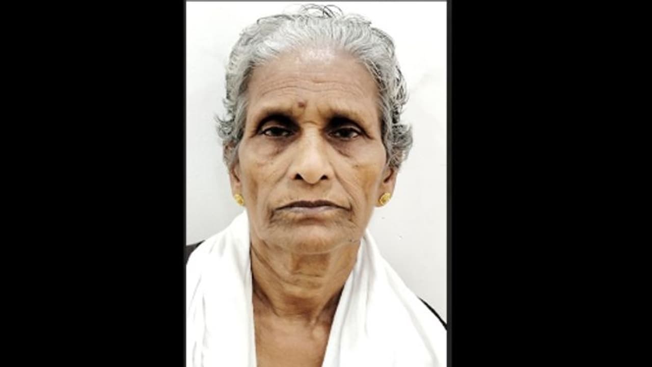 മകന്റെ മരണകാരണം തലക്കേറ്റ ക്ഷതം, കൃത്യം നടത്തിയത് കോടാലികൊണ്ട്, അമ്മയുടെ അറസ്റ്റ് രേഖപ്പെടുത്തി മകന്റെ മരണകാരണം തലക്കേറ്റ ക്ഷതം, കൃത്യം നടത്തിയത് കോടാലികൊണ്ട്, അമ്മയുടെ അറസ്റ്റ് രേഖപ്പെടുത്തി