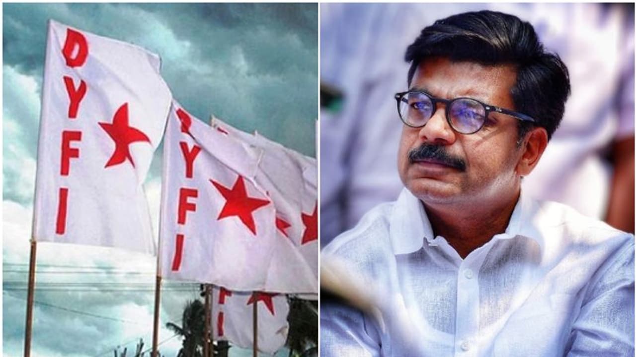 'മാത്യു കുഴല്നാടന് കേരള രാഷ്ട്രീയത്തിലെ സ്ട്രീക്കര്'; ആ വിധത്തിലാണ് പെരുമാറുന്നതെന്ന് ഡിവൈഎഫ്ഐ 'മാത്യു കുഴല്നാടന് കേരള രാഷ്ട്രീയത്തിലെ സ്ട്രീക്കര്'; ആ വിധത്തിലാണ് പെരുമാറുന്നതെന്ന് ഡിവൈഎഫ്ഐ