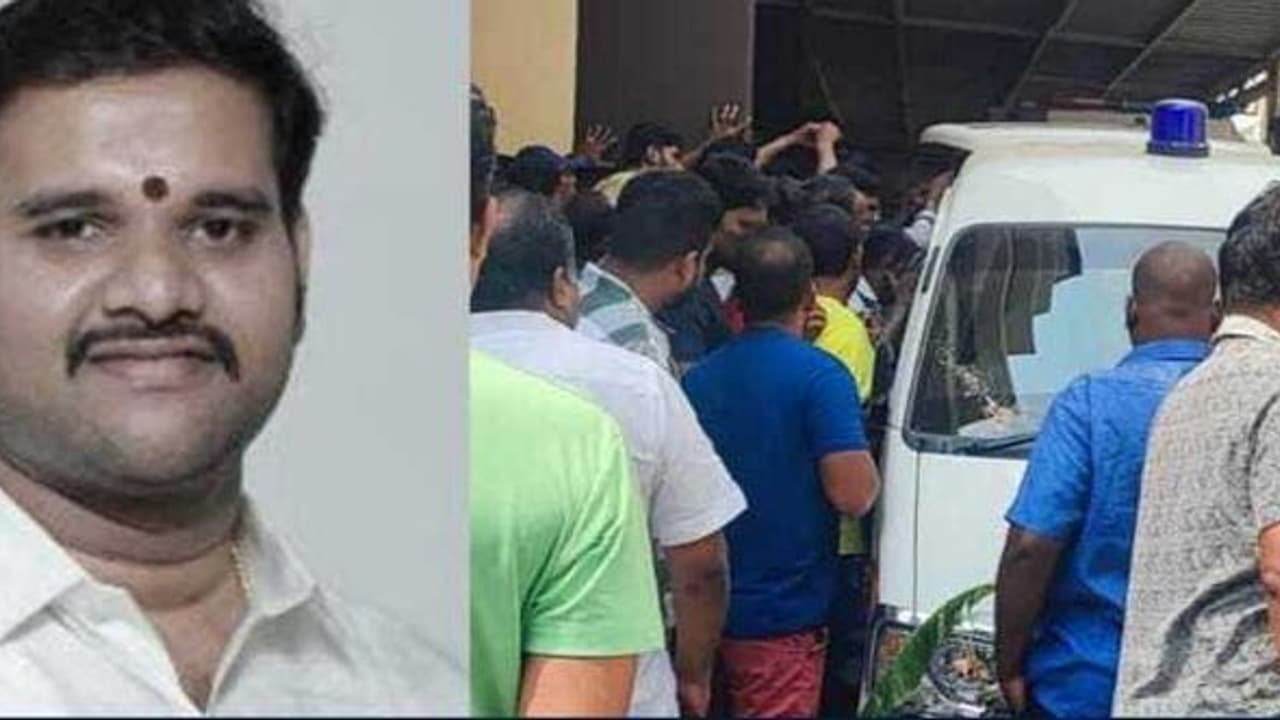 Murder: பட்டப்பகலில் பயங்கரம்... திமுக பிரமுகரின் மகன் அலுவலகத்தில் வைத்து வெட்டிப் படுகொலை..!