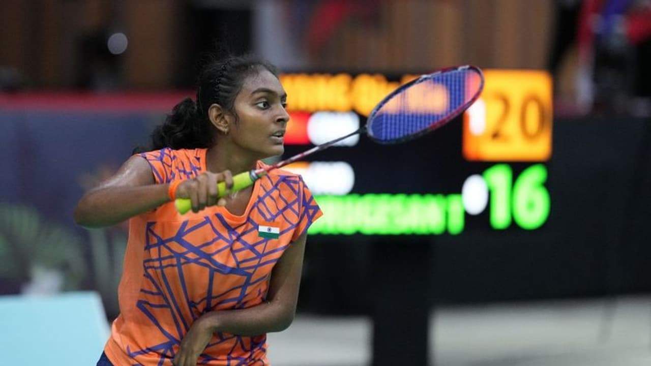 Paris Paralympics 2024: Thulasimathi Murugesan breezes past Italy's Rosa de Marco in women's SU5 clash (WATCH) Paris Paralympics 2024: Thulasimathi Murugesan breezes past Italy's Rosa de Marco in women's SU5 clash (WATCH)