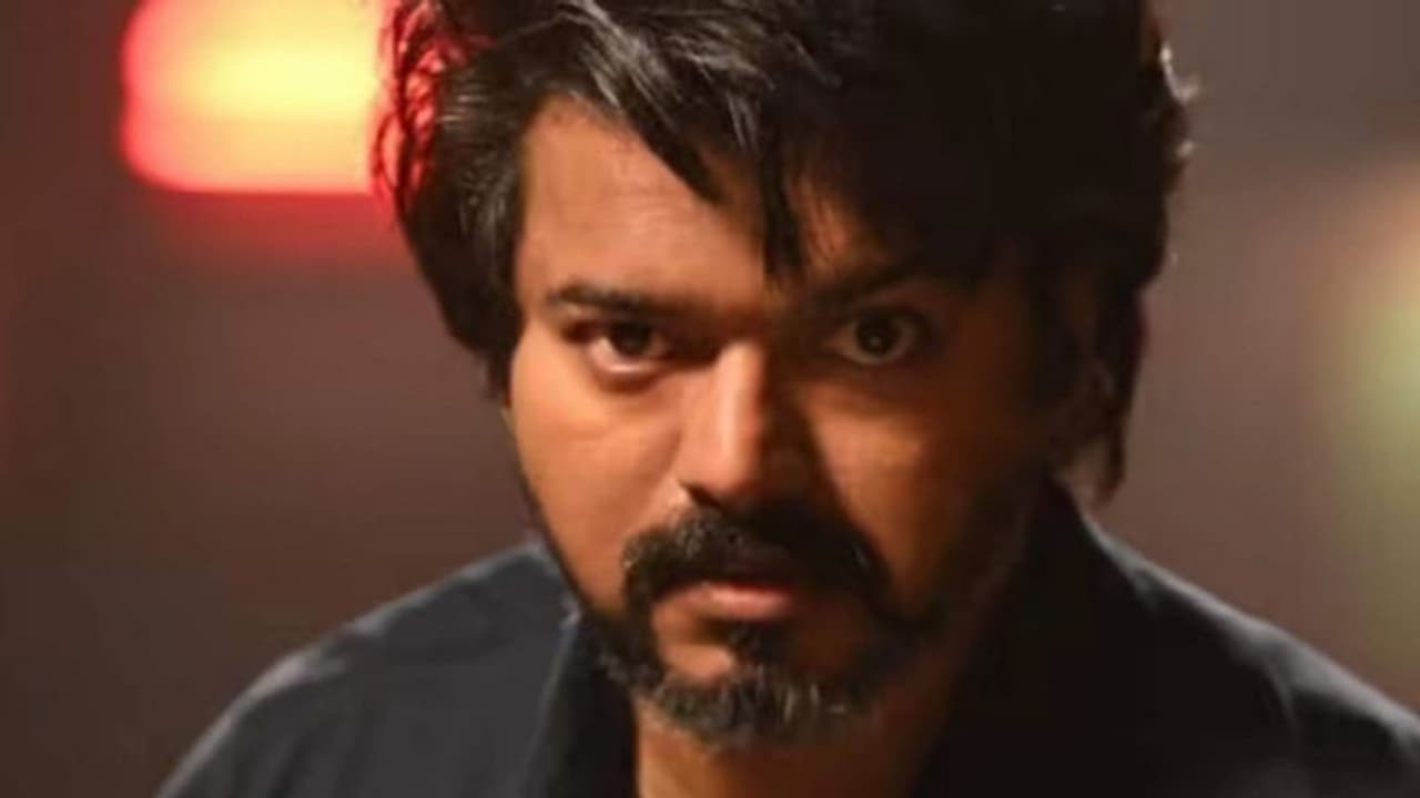 'ഐ ആം സ്കെയേഡ്', അനിരുദ്ധിന്റെ സംഗീതത്തില് ലിയോയുടെ ഗാനം പുറത്ത് 'ഐ ആം സ്കെയേഡ്', അനിരുദ്ധിന്റെ സംഗീതത്തില് ലിയോയുടെ ഗാനം പുറത്ത്