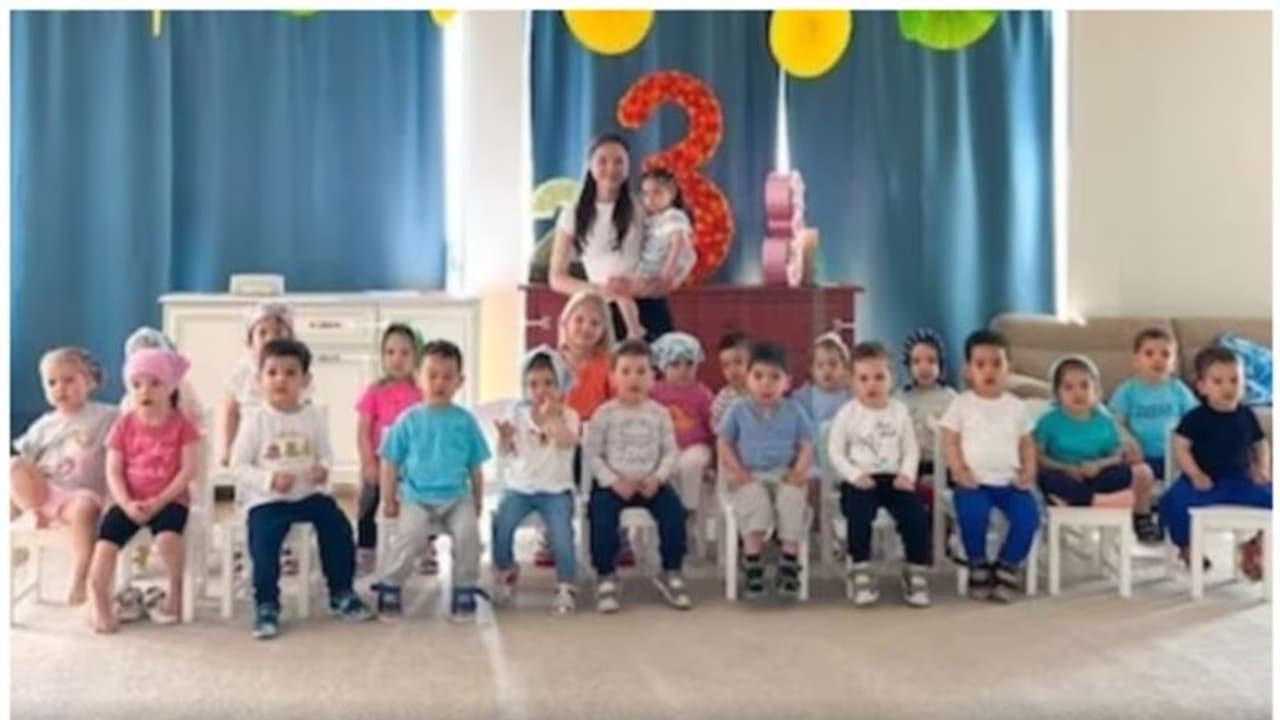 105 കുട്ടികളുടെ അമ്മയാകണം; 22 കുട്ടികളുടെ അമ്മയായ 26 കാരിയുടെ സ്വപ്നം ! 105 കുട്ടികളുടെ അമ്മയാകണം; 22 കുട്ടികളുടെ അമ്മയായ 26 കാരിയുടെ സ്വപ്നം !