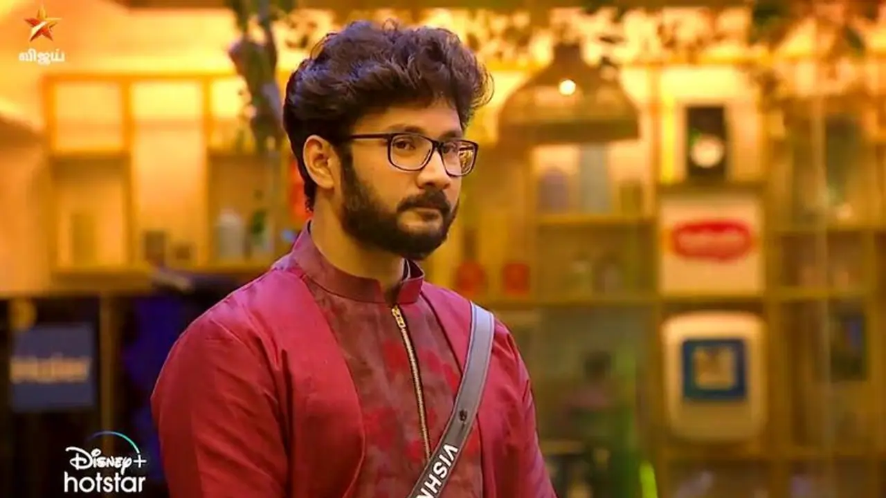 பெண் போட்டியாளரிடம் ரிலேஷன் ஷிப்பில் இருக்கலாமா என கேட்ட விஷ்ணு..! யாரிடம் தெரியுமா? வைரல் வீடியோ! பெண் போட்டியாளரிடம் ரிலேஷன் ஷிப்பில் இருக்கலாமா என கேட்ட விஷ்ணு..! யாரிடம் தெரியுமா? வைரல் வீடியோ!