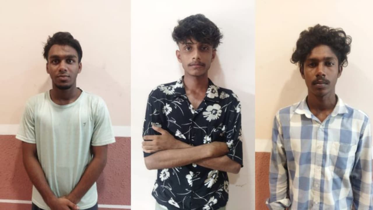 നിർമാണം നിർത്തിയ വീട്ടിൽ മോഷണം! കൊച്ചിയിൽ പ്രായപൂർത്തിയാവാത്ത മൂന്നുപേരടക്കം ആറുപേർ പിടിയിൽ നിർമാണം നിർത്തിയ വീട്ടിൽ മോഷണം! കൊച്ചിയിൽ പ്രായപൂർത്തിയാവാത്ത മൂന്നുപേരടക്കം ആറുപേർ പിടിയിൽ