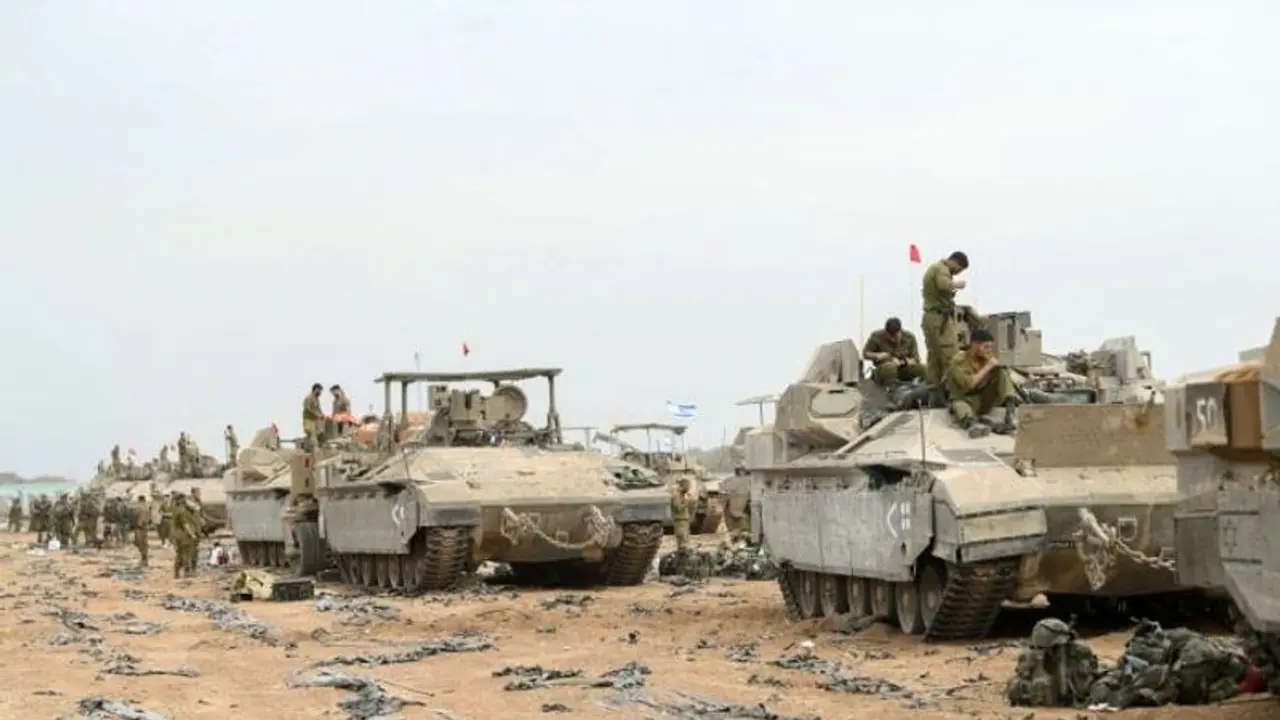 ಗಾಜಾ ನಗರದೊಳಗೆ ನುಗ್ಗಿ ನೆಲೆ ಸ್ಥಾಪಿಸಿದ ಇಸ್ರೇಲ್‌ ಸೈನಿಕರು: ಎಚ್ಚರಿಕೆ ಬಳಿಕ ತೀಕ್ಷ್ಣ ಭೂದಾಳಿ