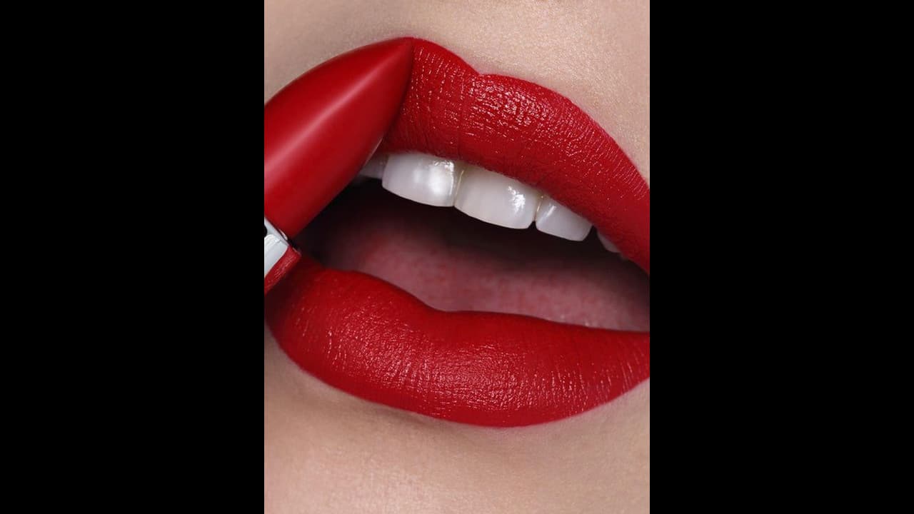 ಈ ಬಣ್ಣದಲ್ಲಿ ಅಡಗಿದೆ ಸಂತೋಷ ಮತ್ತು ಸಮೃದ್ದಿ ರಹಸ್ಯ..ಯಾವಾಗ ಎಲ್ಲಿ ಹೇಗೆ ಬಳಸಬೇಕು ಗೊತ್ತಾ..? ಈ ಬಣ್ಣದಲ್ಲಿ ಅಡಗಿದೆ ಸಂತೋಷ ಮತ್ತು ಸಮೃದ್ದಿ ರಹಸ್ಯ..ಯಾವಾಗ ಎಲ್ಲಿ ಹೇಗೆ ಬಳಸಬೇಕು ಗೊತ್ತಾ..?