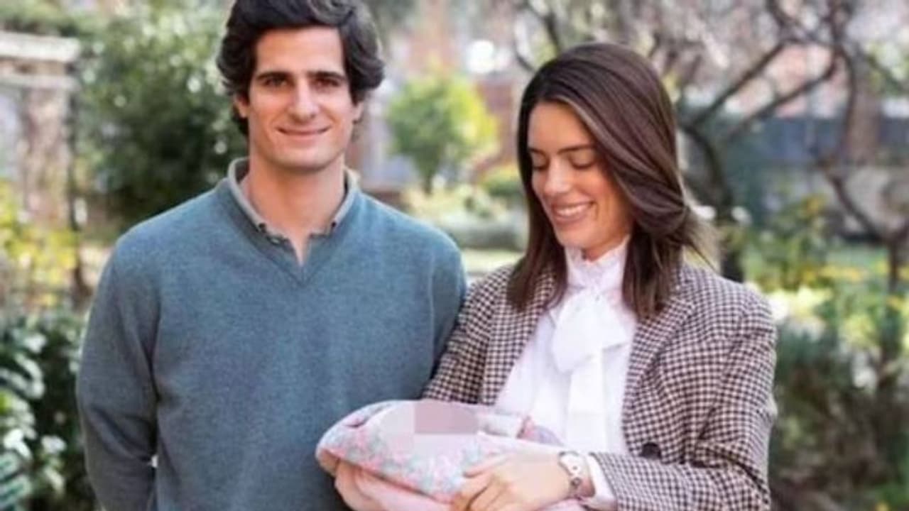 മകളുടെ പേരിന് 157 അക്ഷരങ്ങൾ; ഒടുവിൽ പേരു മാറ്റാൻ തീരുമാനിച്ച് സ്പാനിഷ് ഡ്യൂക്ക്