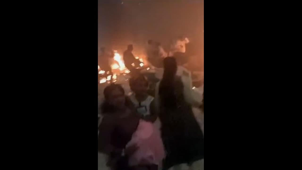 ಕೇರಳ ಬಾಂಬ್ ಸ್ಫೋಟದಲ್ಲಿ ಮೃತರ ಸಂಖ್ಯೆ 2ಕ್ಕೆ ಏರಿಕೆ, ಐವರ ಸ್ಥಿತಿ ಚಿಂತಾಜನಕ! ಕೇರಳ ಬಾಂಬ್ ಸ್ಫೋಟದಲ್ಲಿ ಮೃತರ ಸಂಖ್ಯೆ 2ಕ್ಕೆ ಏರಿಕೆ, ಐವರ ಸ್ಥಿತಿ ಚಿಂತಾಜನಕ!