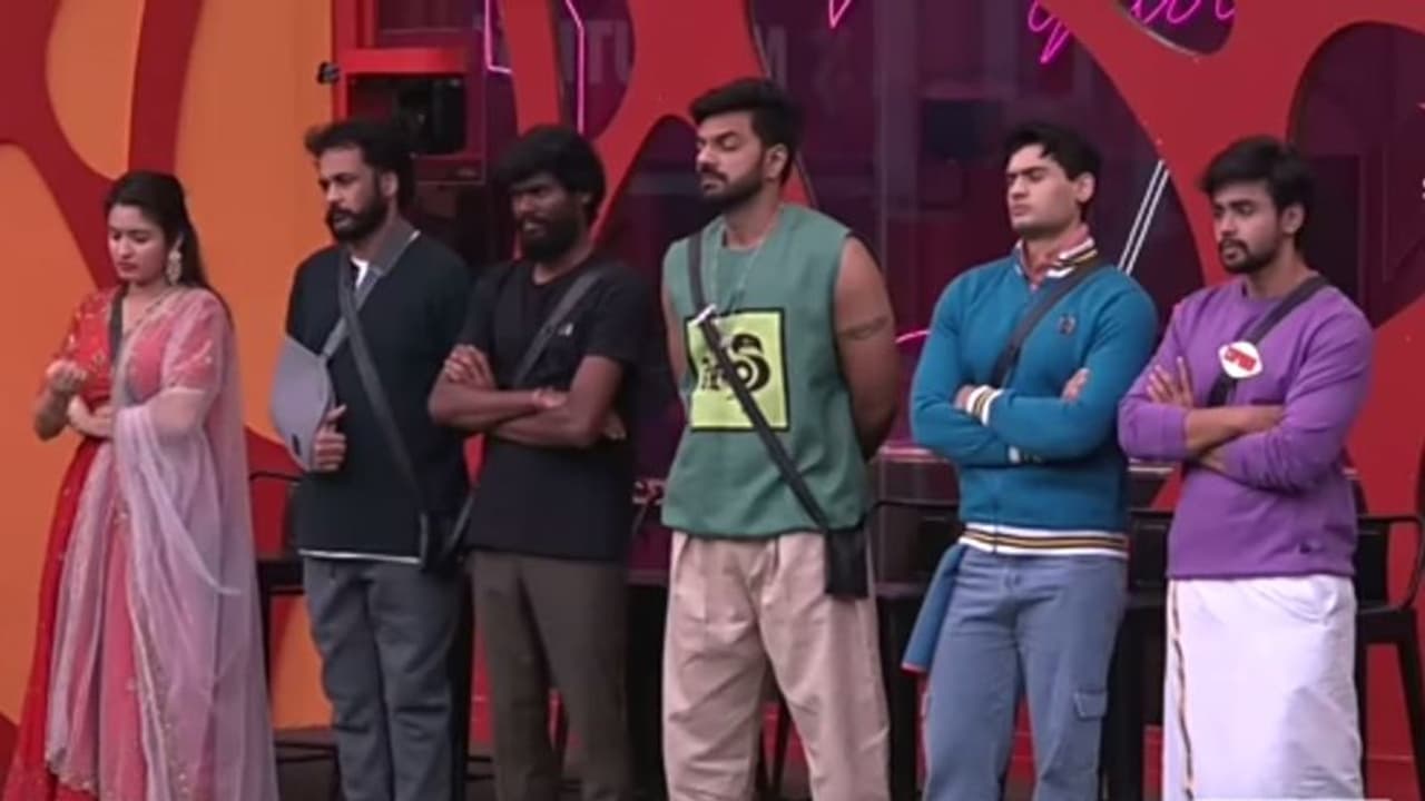 Bigg Boss Telugu 7: నామినేషన్స్ లిస్ట్ లీక్... ఆ 8 మంది హౌస్ మేట్స్ లో ఒకరు అవుట్! Bigg Boss Telugu 7: నామినేషన్స్ లిస్ట్ లీక్... ఆ 8 మంది హౌస్ మేట్స్ లో ఒకరు అవుట్!