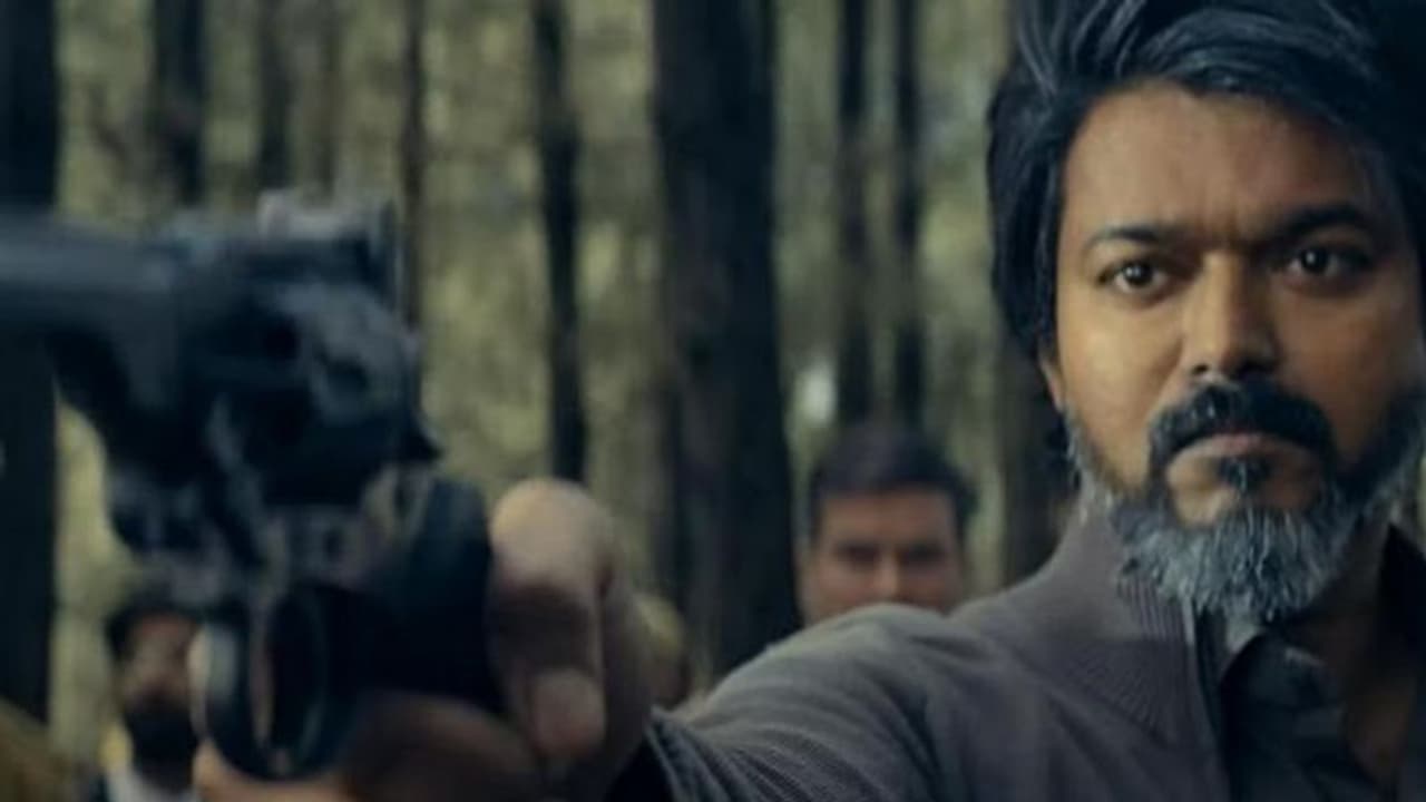 തമിഴകത്ത് ദളപതിയുടെ വിളയാട്ടം, ലിയോയുടെ കളക്ഷൻ സുവര്ണ നേട്ടത്തില് തമിഴകത്ത് ദളപതിയുടെ വിളയാട്ടം, ലിയോയുടെ കളക്ഷൻ സുവര്ണ നേട്ടത്തില്