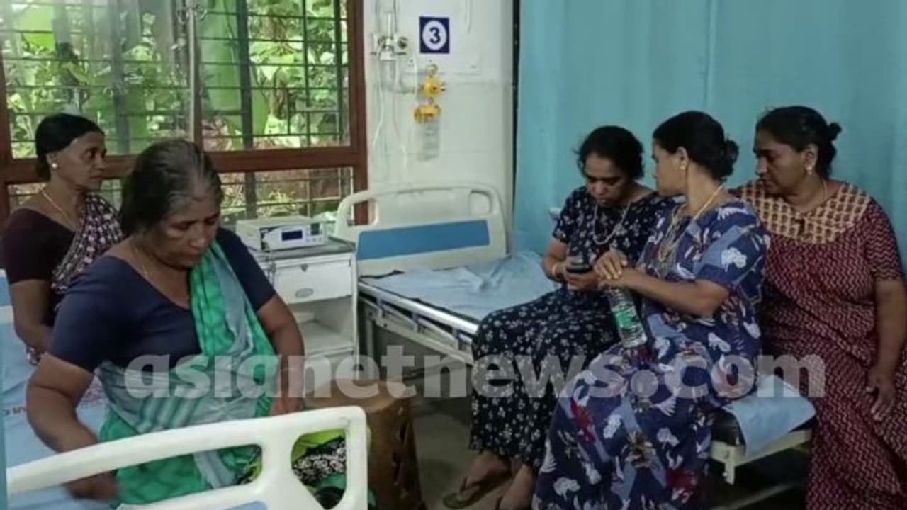 കോഴിക്കോട് തൊഴിലുറപ്പ് തൊഴിലാളികളായ എട്ട് സ്ത്രീകൾക്ക് ഇടിമിന്നലേറ്റു, തളർന്നുവീണു കോഴിക്കോട് തൊഴിലുറപ്പ് തൊഴിലാളികളായ എട്ട് സ്ത്രീകൾക്ക് ഇടിമിന്നലേറ്റു, തളർന്നുവീണു