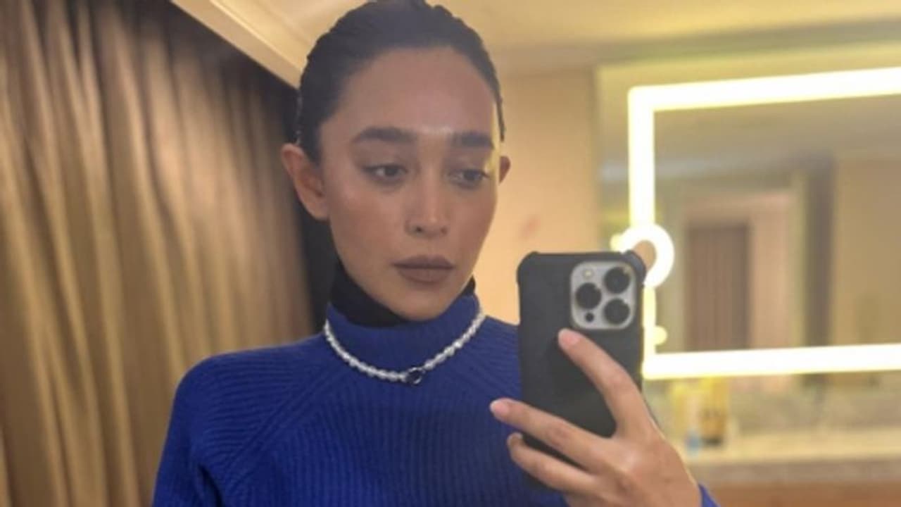 Sayani Gupta shares horrible travel experience says 'Indian men on flights are worst, almost smashed my face'