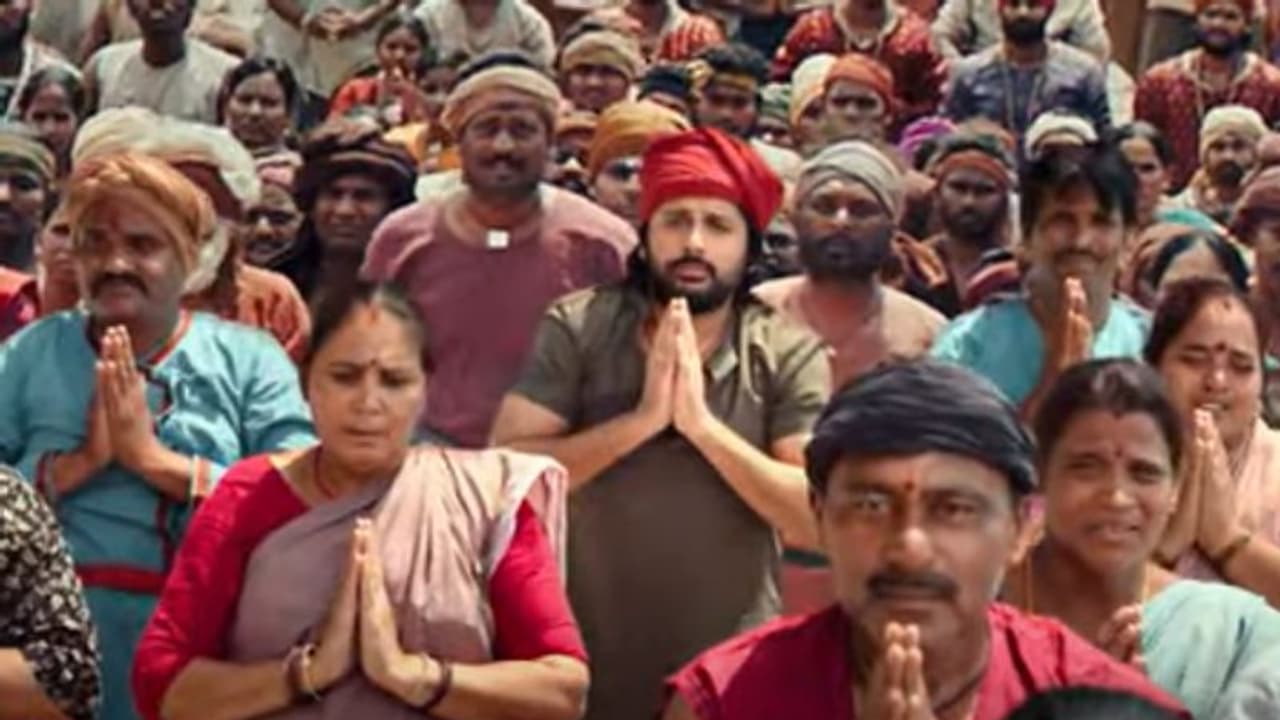 `బాహుబలి`, `కొబ్బరిమట్ట` సినిమాల్లో జూ.ఆర్టిస్ట్ గా నితిన్.. క్రేజీగా `ఎక్స్ ట్రా ఆర్డినరీ మ్యాన్` టీజర్.. `బాహుబలి`, `కొబ్బరిమట్ట` సినిమాల్లో జూ.ఆర్టిస్ట్ గా నితిన్.. క్రేజీగా `ఎక్స్ ట్రా ఆర్డినరీ మ్యాన్` టీజర్..