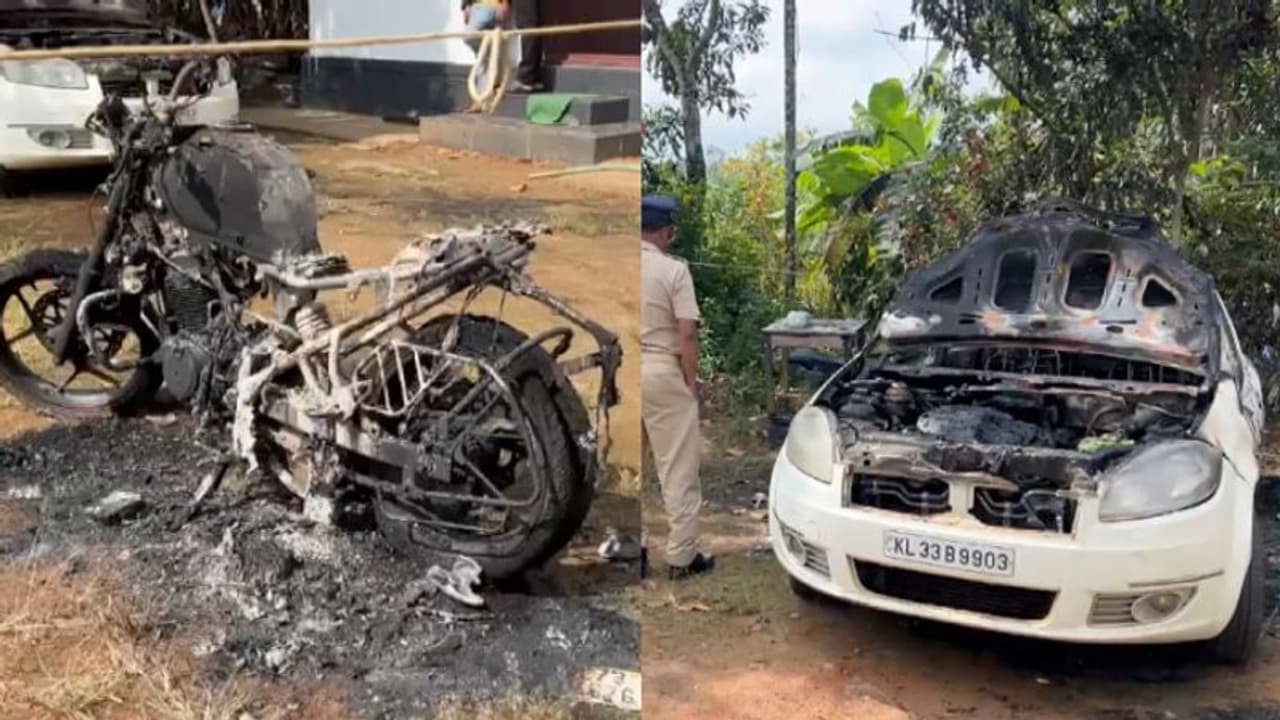 'പൊട്ടിത്തെറി ശബ്ദം, ഞെട്ടിയുണർന്നപ്പോള് മുറ്റത്ത് തീഗോളമായി കാർ, അയൽവാസിയുടെ ബൈക്കും നിന്ന് കത്തുന്നു' 'പൊട്ടിത്തെറി ശബ്ദം, ഞെട്ടിയുണർന്നപ്പോള് മുറ്റത്ത് തീഗോളമായി കാർ, അയൽവാസിയുടെ ബൈക്കും നിന്ന് കത്തുന്നു'