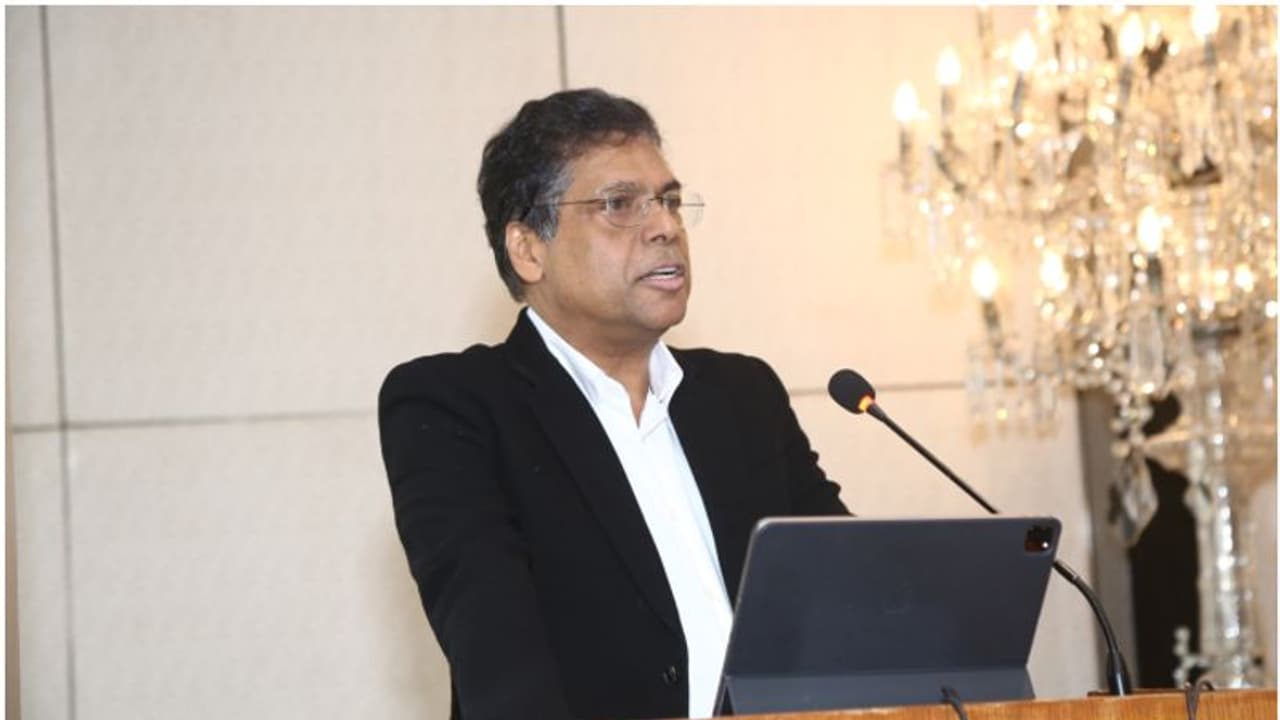 ഡിസ്നി ഹോട്ട് സ്റ്റാർ ഇന്ത്യ മേധാവി കെ. മാധവൻ വീണ്ടും ഐബിഡിഎഫ് പ്രസിഡന്റ് ഡിസ്നി ഹോട്ട് സ്റ്റാർ ഇന്ത്യ മേധാവി കെ. മാധവൻ വീണ്ടും ഐബിഡിഎഫ് പ്രസിഡന്റ്